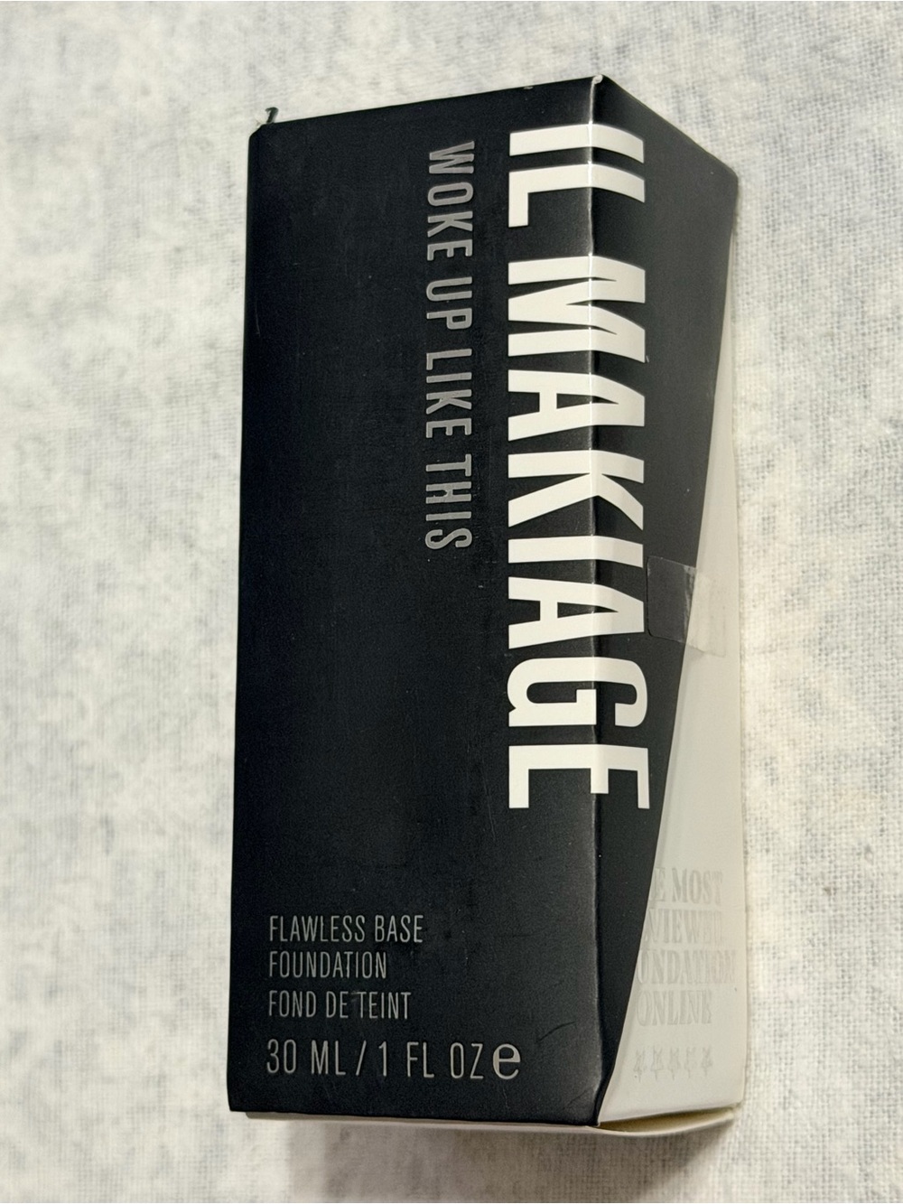NIB IL MAKIAGE Woke Up Like This, Flawless Base Foundation,
Shade 075